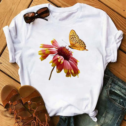 T-Shirt Femme Papillon – Élégance & Confort