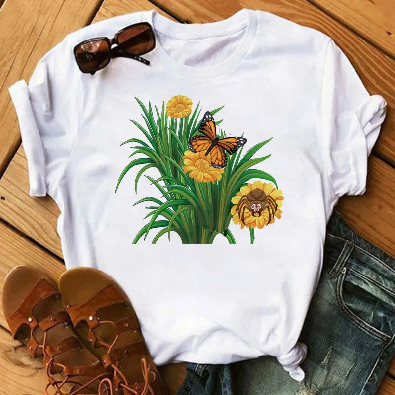 T-Shirt Femme Papillon – Élégance & Confort