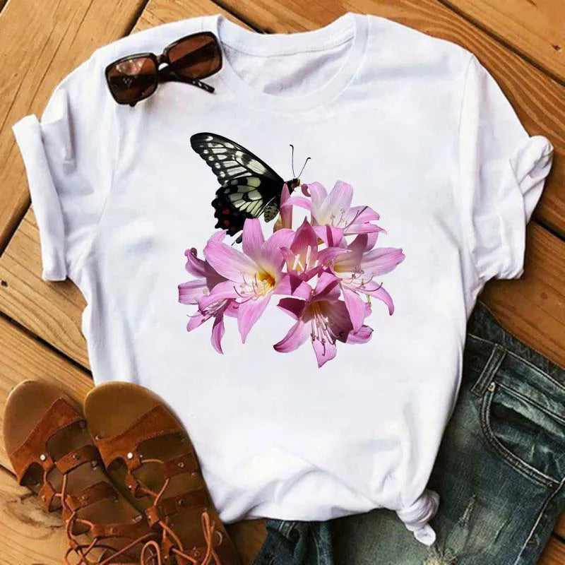 T-Shirt Femme Papillon – Élégance & Confort