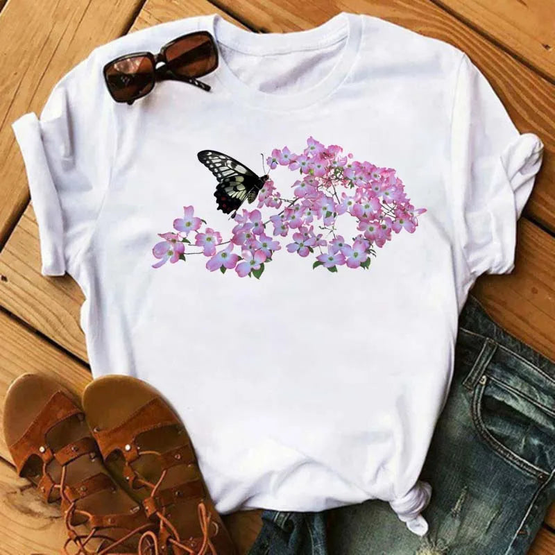 T-Shirt Femme Papillon – Élégance & Confort