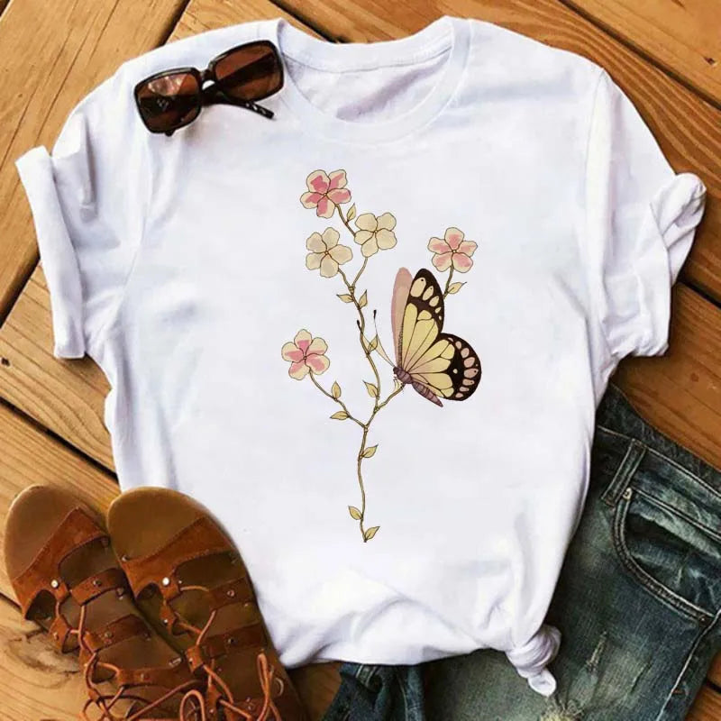 T-Shirt Femme Papillon – Élégance & Confort