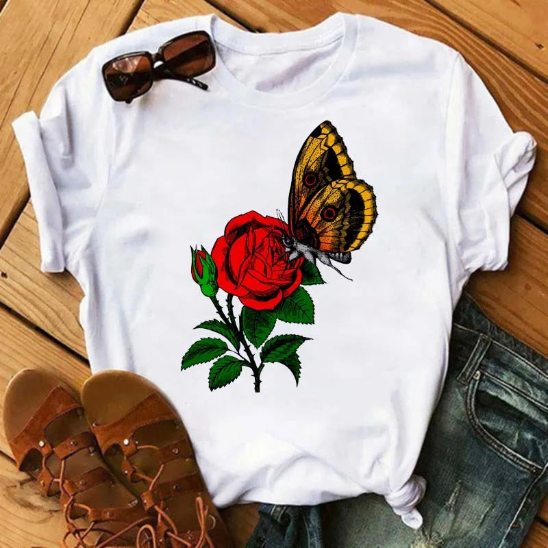 T-Shirt Femme Papillon – Élégance & Confort